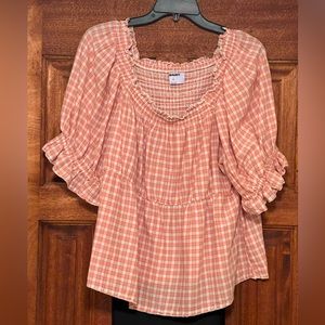 Old Navy smocked top peachie orange and white